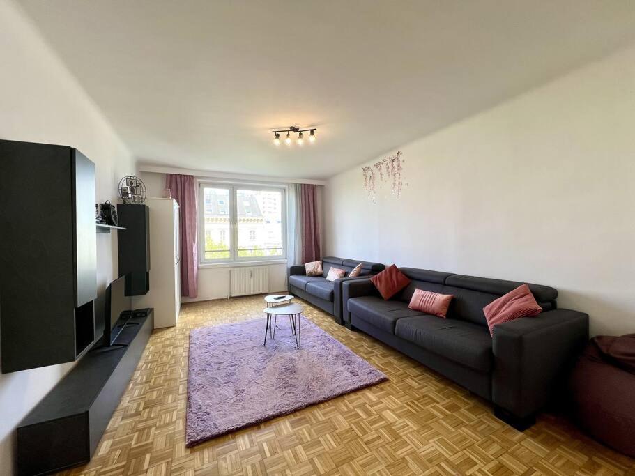 Big Family Apartment Vienna Exterior photo